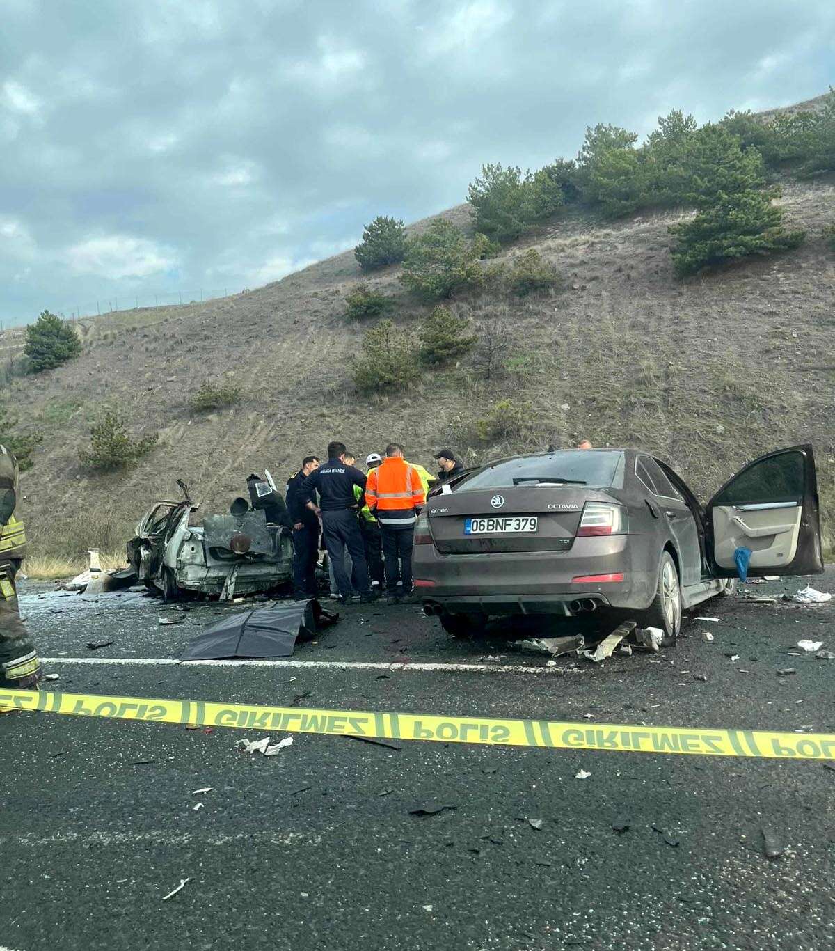 5 kişinin öldüğü kazada ters yön detayı çıktı! Kimliklerin tamamı belirlendi 18